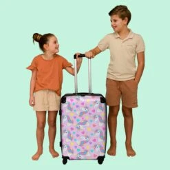 NoBoringSuitcases.com® Koffer Groot - Eenhoorn - Meisje - Patroon - Hartje - Trolley Koffer Met TSA-slot - Met Wielen - 90 Liter - Reiskoffer - 66 Cm -Reizen Verkoopwinkel 1200x1200 811