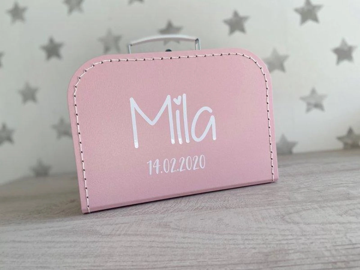 Kinder Koffertje | Naam Koffertje | Logeerkoffer | Kraamcadeau | Baby | Keuze Uit Diverse Kleuren 1 Kinder Koffertje | Naam Koffertje | Logeerkoffer | Kraamcadeau | Baby | Keuze Uit Diverse Kleuren