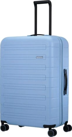 American Tourister Reiskoffer - Novastream Spinner 77/28 Tsa Exp (Large) Pastel Blue -Reizen Verkoopwinkel 629x1200
