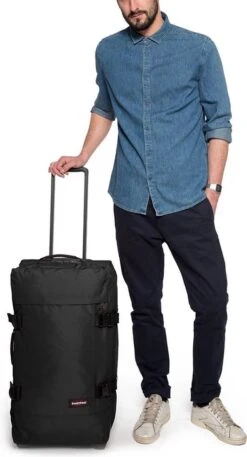 Eastpak TRANVERZ M Reiskoffer (67 X 35.5 X 30 Cm) - Black -Reizen Verkoopwinkel 649x1200 2