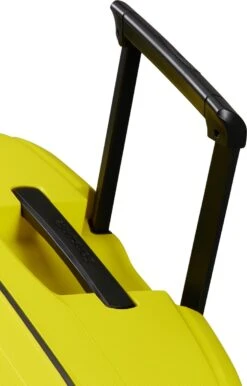 Samsonite Reiskoffer - S'Cure Spinner 81/30 - Lime -Reizen Verkoopwinkel 768x1200 2