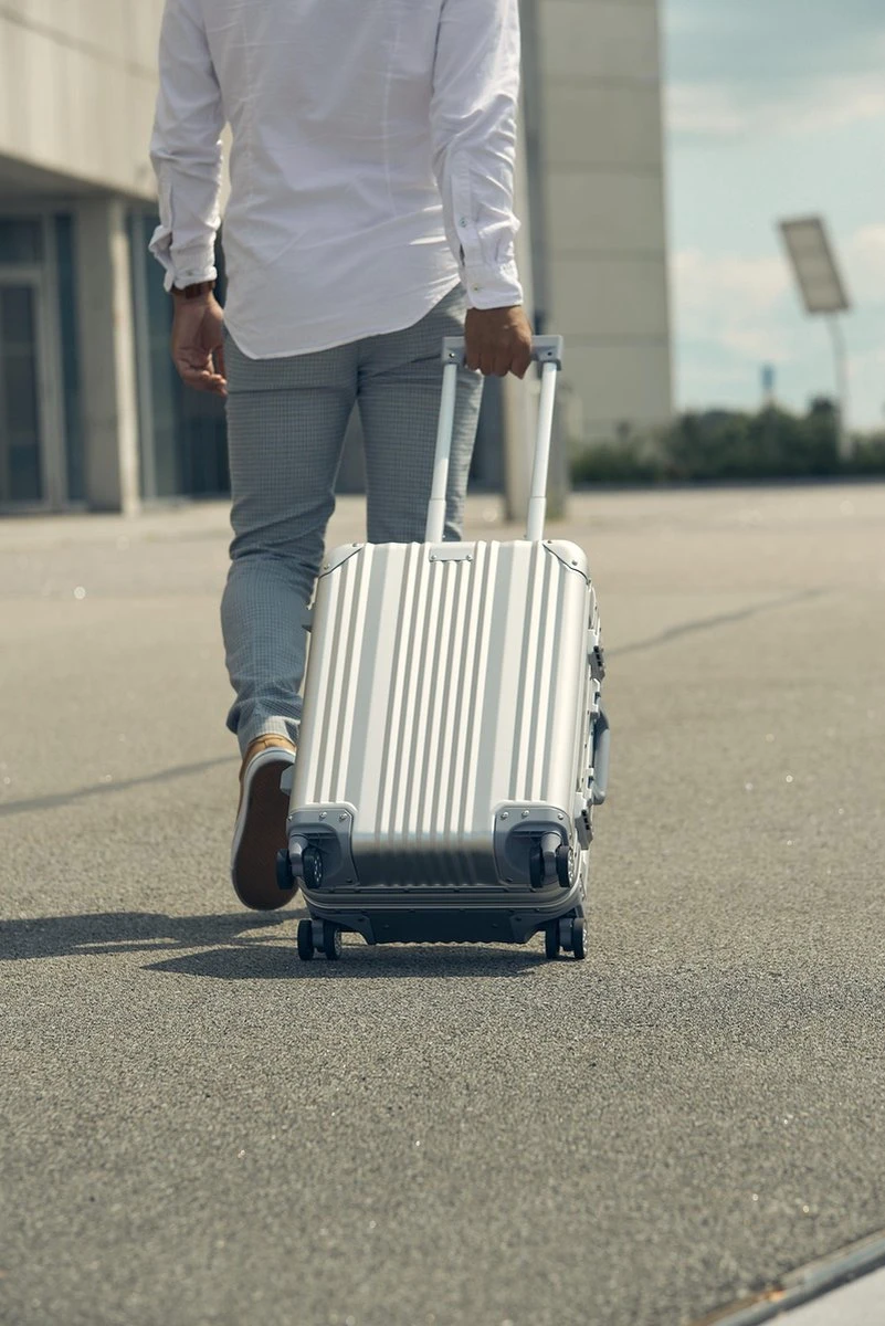 Aluminium Handbagage Koffer Mozzel Darrow - Reiskoffer Met Wielen - 51cm - Harde Koffer - Zilver 17 Aluminium Handbagage Koffer Mozzel Darrow - Reiskoffer Met Wielen - 51cm - Harde Koffer - Zilver - Afbeelding 17