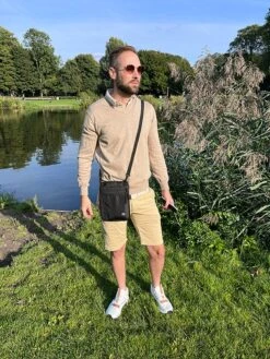 Groene Berg Nektasje - Reistas - Paspoorthouder Met RFID Blokkering - Reisportemonnee - Zwart -Reizen Verkoopwinkel 900x1200 28